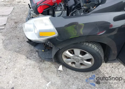 2011 Nissan Versa 1.8Sl from USA, damaged, VIN 3N1BC1CPXBL381489